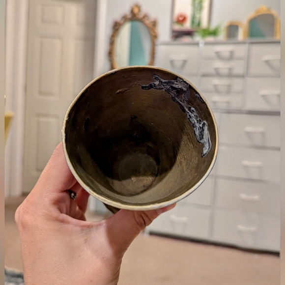 Vintage Brass Hand Etched Chinese Cup- Rare! Heavy, Sturdy-China. Antique - Picture 3 of 4